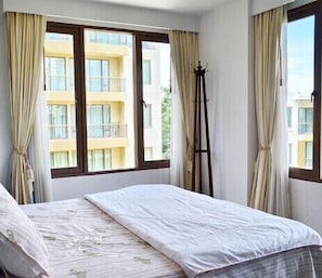 Baan Sansuk Luxury Beach 018