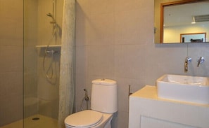 Baan Sansuk Luxury Beach 018