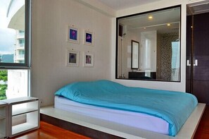 Baan Poolom - Perfect 2 Bedroom 036