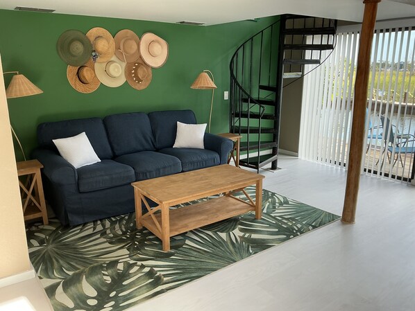 Living area.