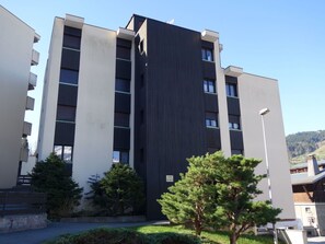 Eigentum, Gebäude, Wohngebiet, Die Architektur, Grundeigentum, Metropolitan Area, Nachbarschaft, Eigentumswohnung, Wohnung, Fassade