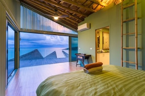 Private Guest Area: Waking up to dramatic sea-views in the Master Bedroom