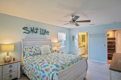 New listing in Sunnyside! Located on the west side of Panama City Beach