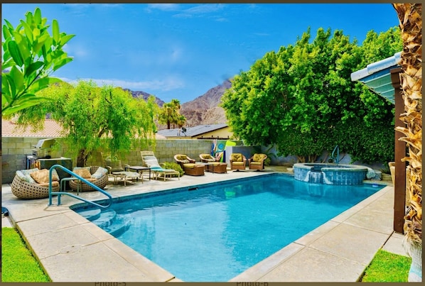 LARGE DEEP POOL.. BEAUTIFUL VIEWS OF THE CHOCOLATE MOUNTAINS. PLENTY OF PATIO 
