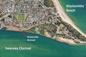 Aerial view of Waterside Retreat from Swansea Heads