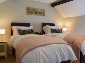upstairs twin/kingsize