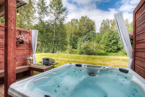 Private Hot Tub on River