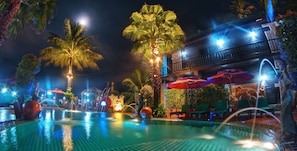 Swimming-pool