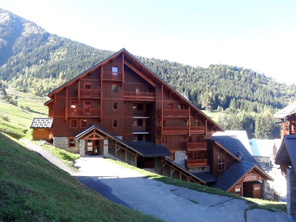 Summer or winter, there are many things to do in Oz en Oisans!
