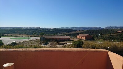 Casares del Sol Penthouse with 2 terraces - communal pool - nearby beaches  