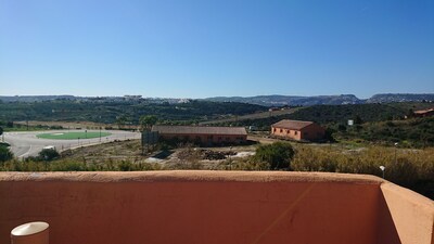 Casares del Sol Penthouse with 2 terraces - communal pool - nearby beaches  