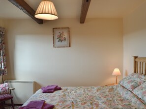 Comfortable double bedroom | Speedwell Corner - Jericho Farm - Jericho Farm, Earl Sterndale, near Buxton