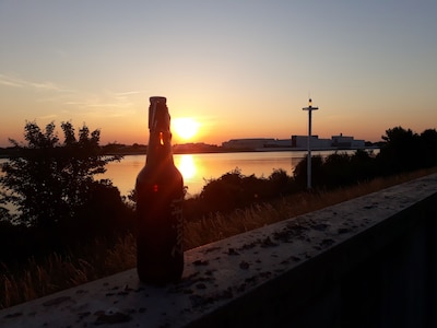 Holidays directly on the Weser dike in Bremen