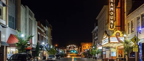 This is a nighttime view of State Street. Our loft is located in the Heart of Downtown Bristol - come live the Urban Lifestyle! 