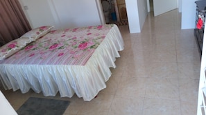 Ben room