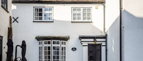 Outside of property in Harbour Street, 1 minutes walk to the sea.