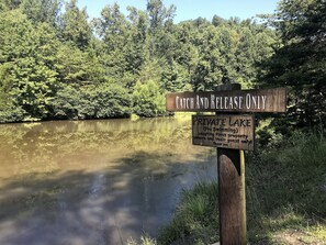 Fishing pod