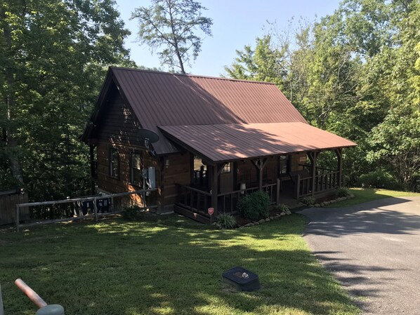 Main entrance. Circle driveway. 2 steps to entry