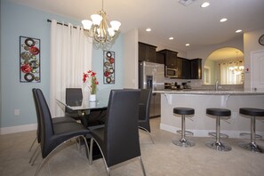 4320AcornAveDavenport-Solterra-1022