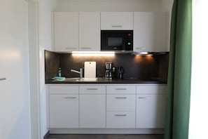 Apartment mit Terrasse im Hauptgebäude-Küche