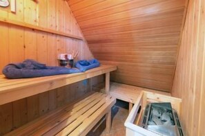 Ferienwohnung "Zum Dreikönigsturm"-Sauna