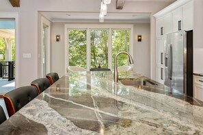 Gorgeous granite countertop