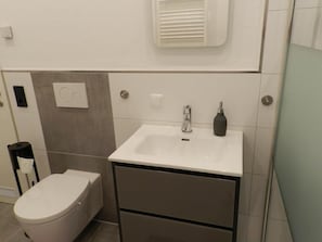 Ferienwohnung, 50 qm, 2 Schlafzimmer, überdachte Terrasse, max. 3 Personen