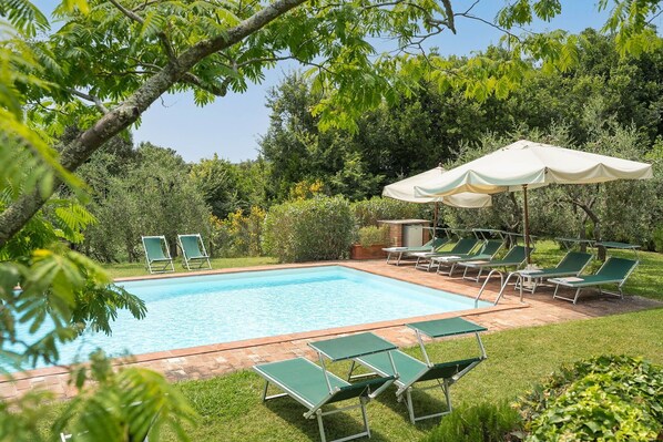 Garden, Resort, Outdoor Furniture, Estate, Shade, Lawn, Eco Hotel, Hacienda, Landscaping, Yard