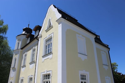 Villa Neidstein - Luxuriöse Dachgeschosswohnung