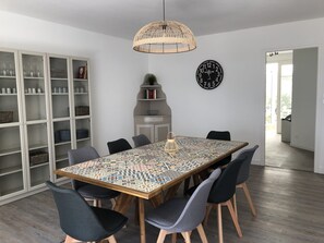 Spielezimmer