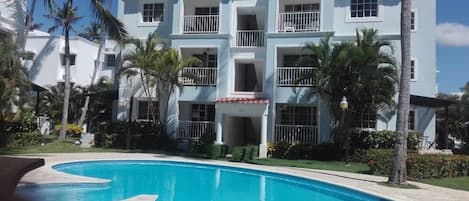 Pool & Condo Front View