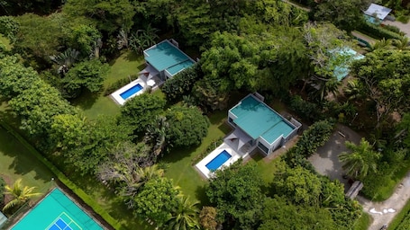 Modern House Nº1 & 2