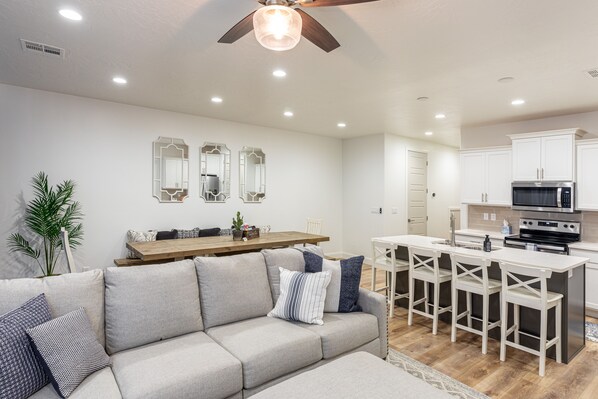 Living Room View - The Living Room is conveniently located adjacent to the Kitchen and Dining Table and is a great place for entertaining guests during downtime.