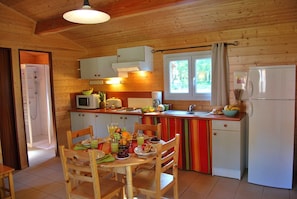 Welcome to our cozy and rustic maisonette in Gramat!