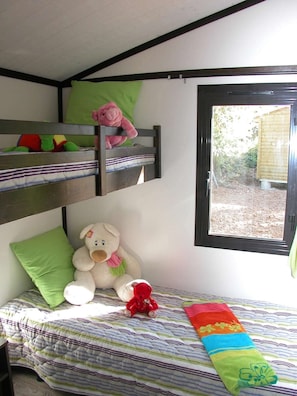 The second bedroom features a Bunk bed.