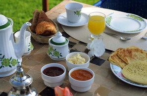Breakfast meal