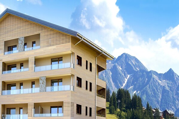Holiday Home Exterior [summer]