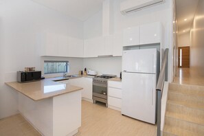 3-35 Stewart St 21 (3)