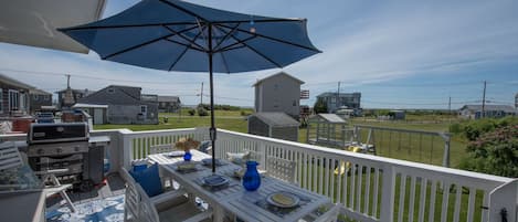 Enjoy the ocean breeze on the back deck!