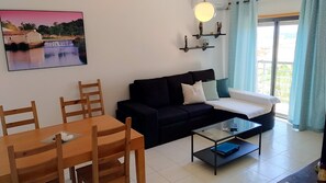Sala de estar e jantar
