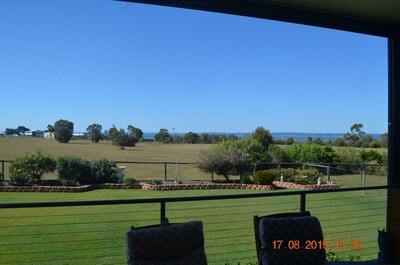 Bed and Breakfast at the doorstep of Fraser Island