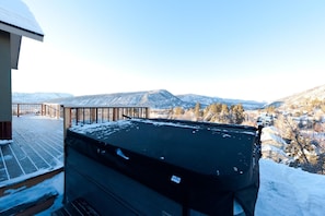 Private hot tub with awesome views