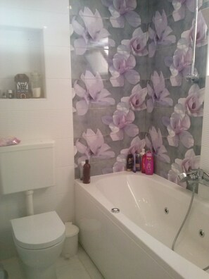 Large bathroom with sink for two