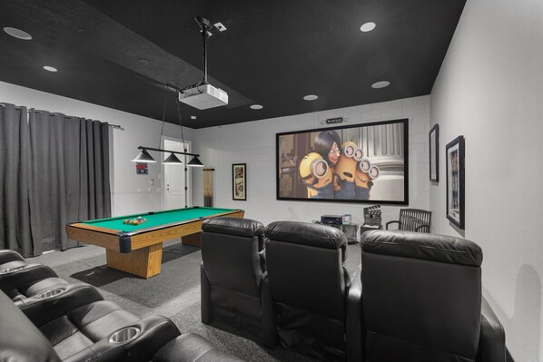Spielezimmer