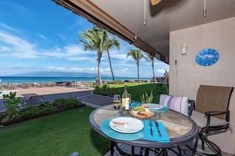 DISCOUNTED RATES! 109 Beautiful oceanfront 1 bed 1 bath, ground floor
