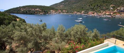 Superbe vue sur la baie de Sivota