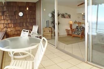 DISCOUNTED RATES! 201 2nd floor, extra wide, corner 1 bed, 1 bath condo