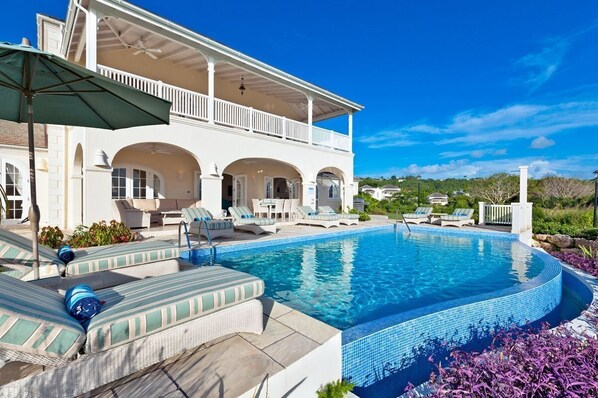 A charming Blue Sky Luxury villa