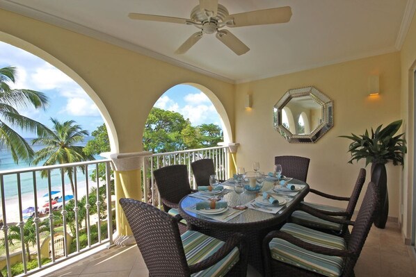 Sapphire Beach 313 - Patio dining