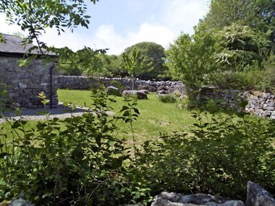 Clooncorraun Cottage, BALLINROBE, COUNTY MAYO